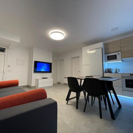 Izaro Apartamento Atico De Lujo Cerca De Playa Dorada プラヤ・ブランカ エクステリア 写真
