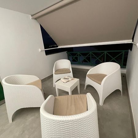 Izaro Apartamento Atico De Lujo Cerca De Playa Dorada プラヤ・ブランカ エクステリア 写真