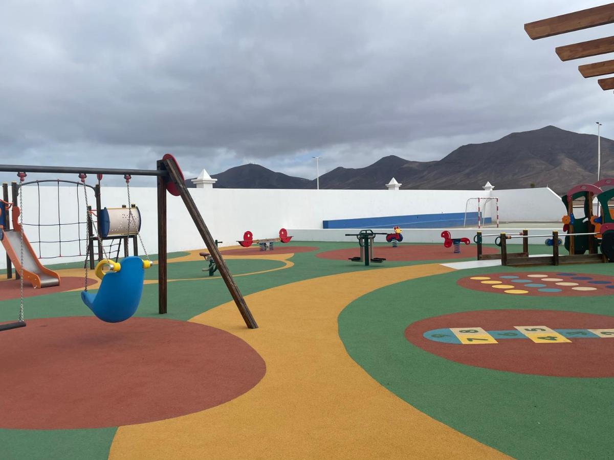 Izaro Apartamento Atico De Lujo Cerca De Playa Dorada プラヤ・ブランカ エクステリア 写真